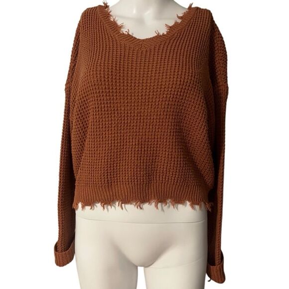Moon & Madison Frayed Hem Brown Sweater Size XS - Picture 2 of 4